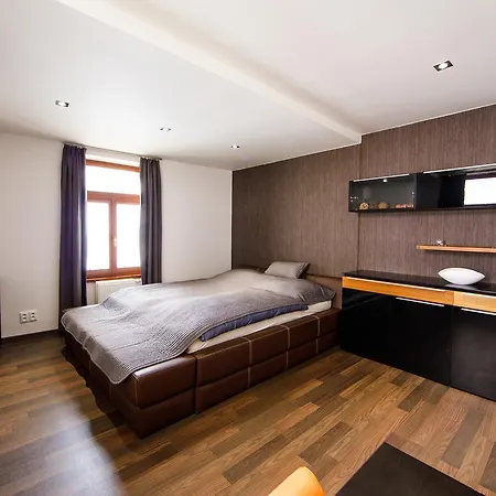 Appartamento Aplend Na Vrsku Bratislava