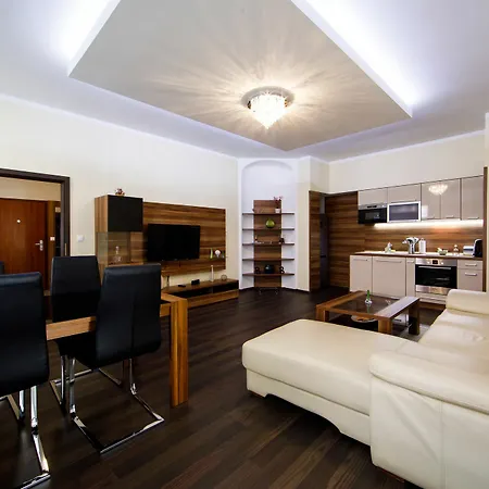 Appartamento Aplend Na Vrsku Bratislava
